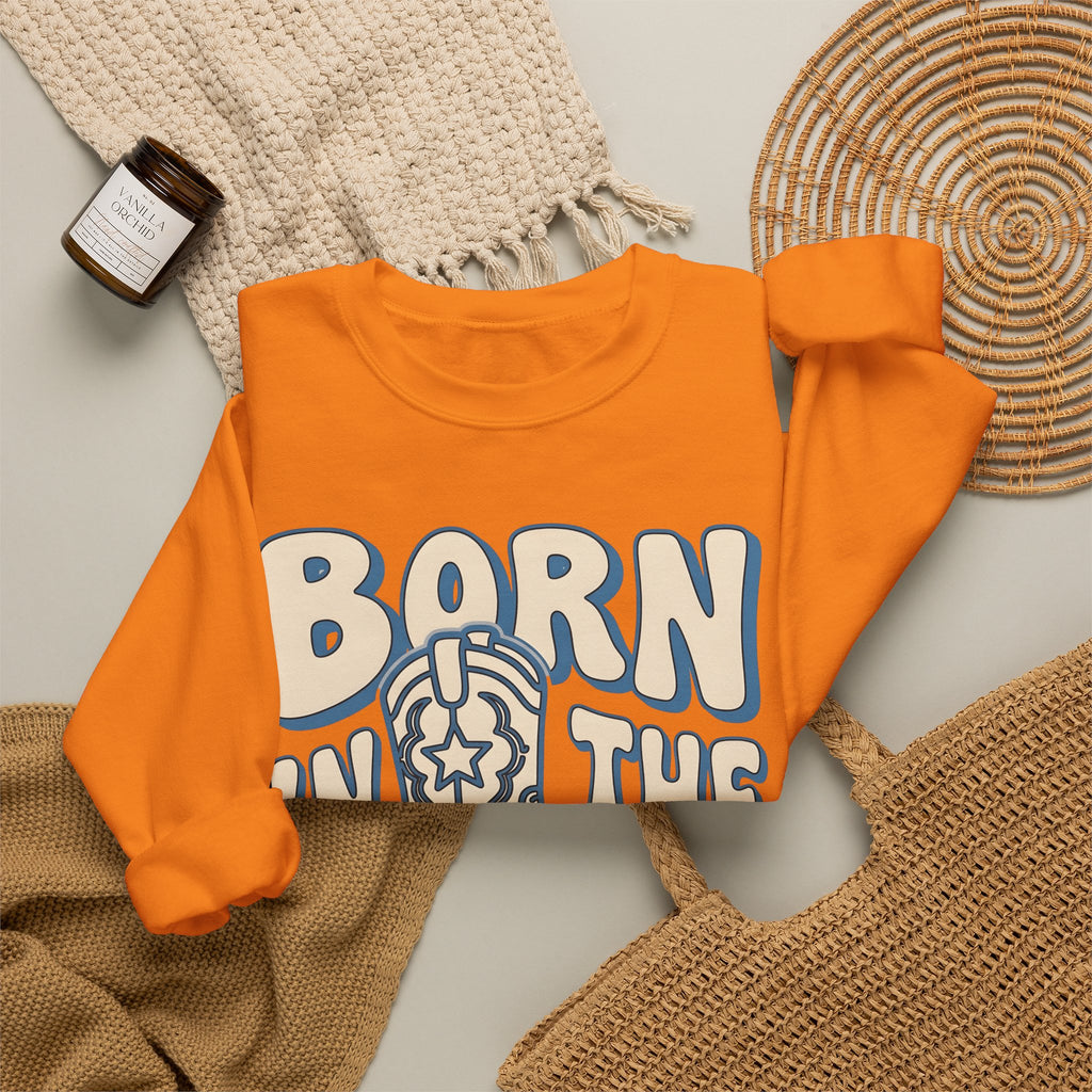 Ranch Boot Sweatshirt America 4Th Of July Livestock Gift Women Hand Drawn Sweatshirt Cowboy Boot Sweatshirt Patriot Fan Cow Illustration Sweatshirt Striking