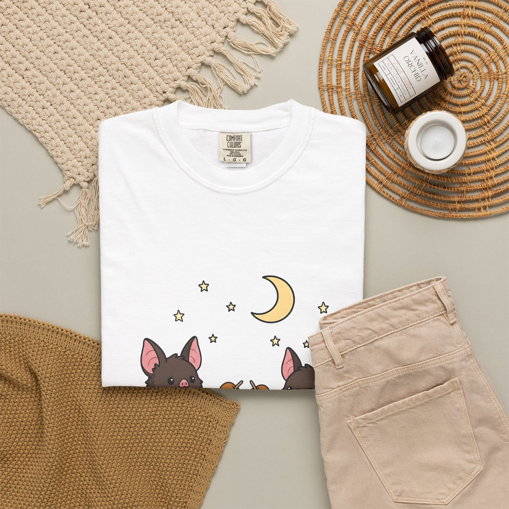 Bat Drawing T-Shirt Halloween Creatures Gift Women Charming T-Shirt Bat T-Shirt Spooky Fan Cartoon T-Shirt Monster Graphic Animated Gourd T-Shirt