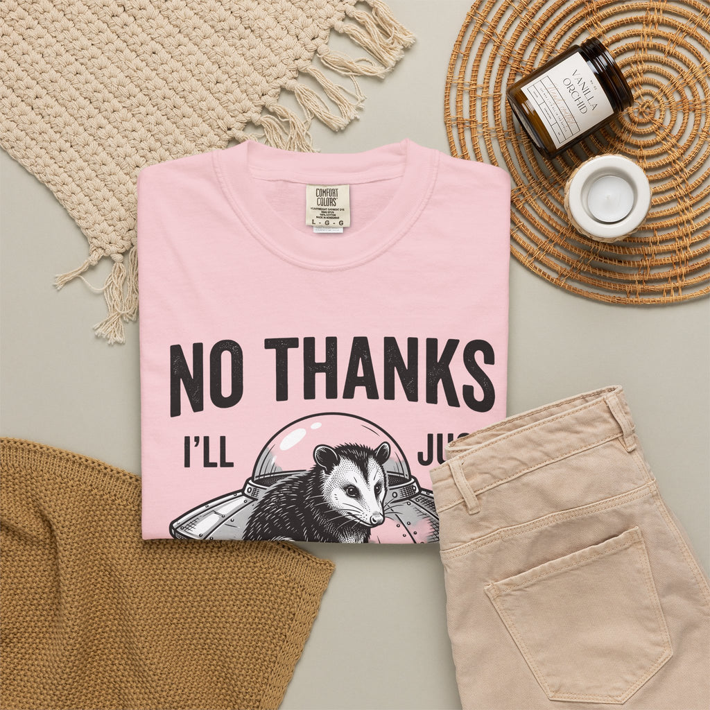Opossum Ufo T-Shirt Funny Critter Gift Women Sketch T-Shirt Possum Ufo T-Shirt Humor Fan Cartoon T-Shirt Creature Graphic Doodle Alien Ship T-Shirt