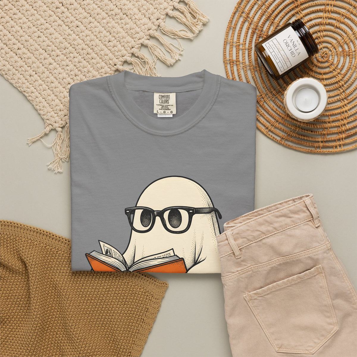 Spirit Reading T-Shirt Halloween Reader Gift Women Comic T-Shirt Clairvoyance T-Shirt Horror Fan Comic Art T-Shirt Fortune Teller Graphic Retro