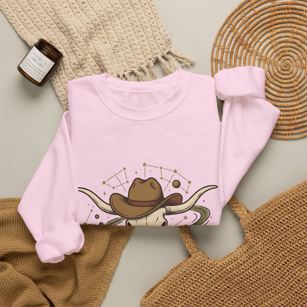 Longhorn Skull Hat Sweatshirt Cowgirl Western Gift Women Vintage Sweatshirt Skullcap Sweatshirt Rodeo Fan Retro Sweatshirt Design Retro Planets Sweatshirt