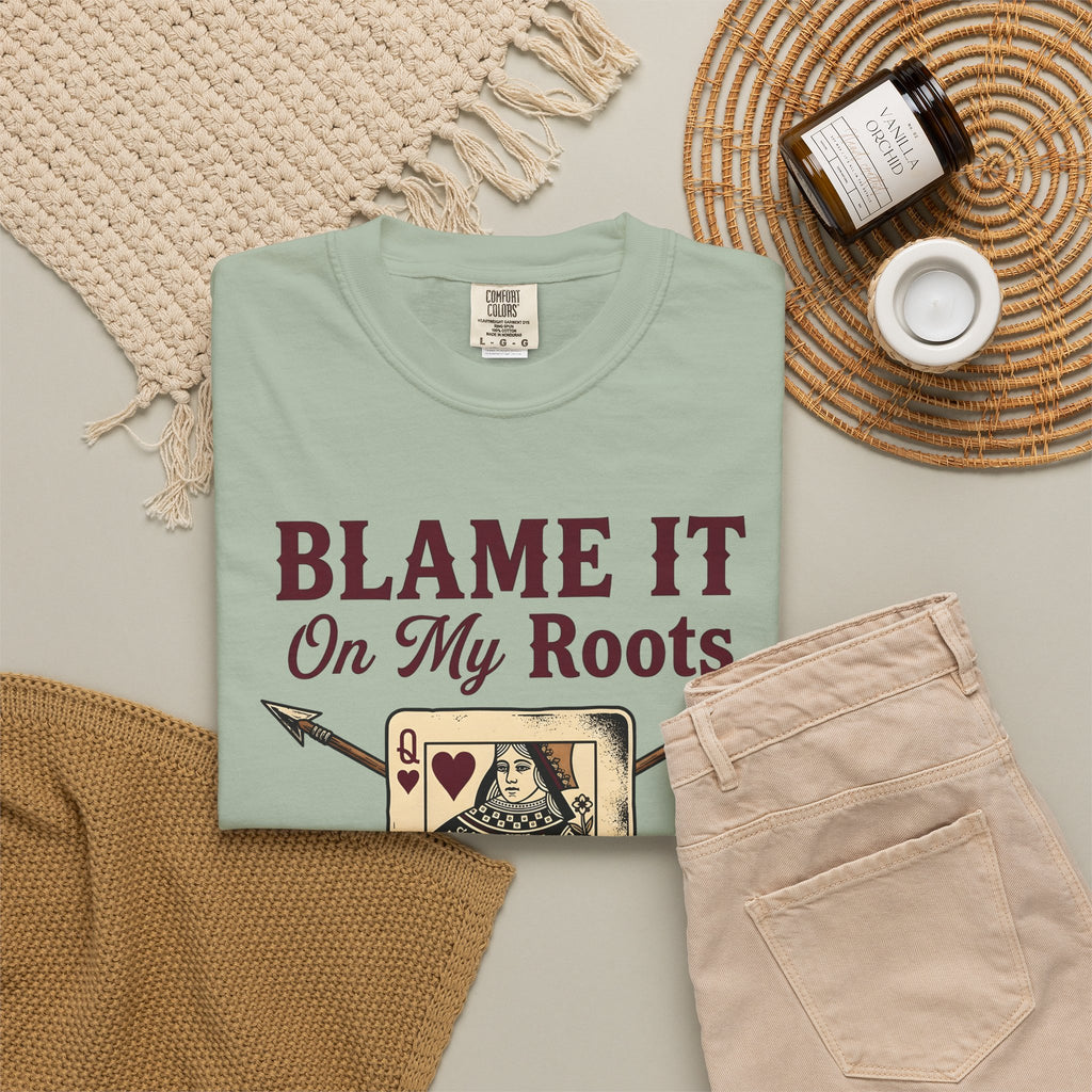 Playing Queen T-Shirt Cowgirl Western Gift Women Hand Drawn T-Shirt Queen T-Shirt Rodeo Fan Illustrated T-Shirt Country Graphic Folk Liquor Glass