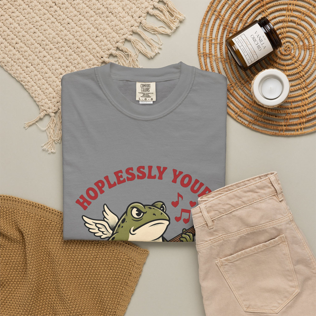 Wings Frog Guitar T-Shirt St. Valentine's Day Pets Gift Women Sketch T-Shirt Guitarist T-Shirt Valentine Fan Doodle T-Shirt Animal Graphic Old