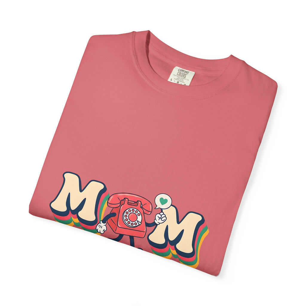 Vintage Phone T-Shirt Moms Relatives Gift Women Comic T-Shirt Old Phone T-Shirt Mother Fan Cartoon T-Shirt Family Graphic Classic Love Symbol