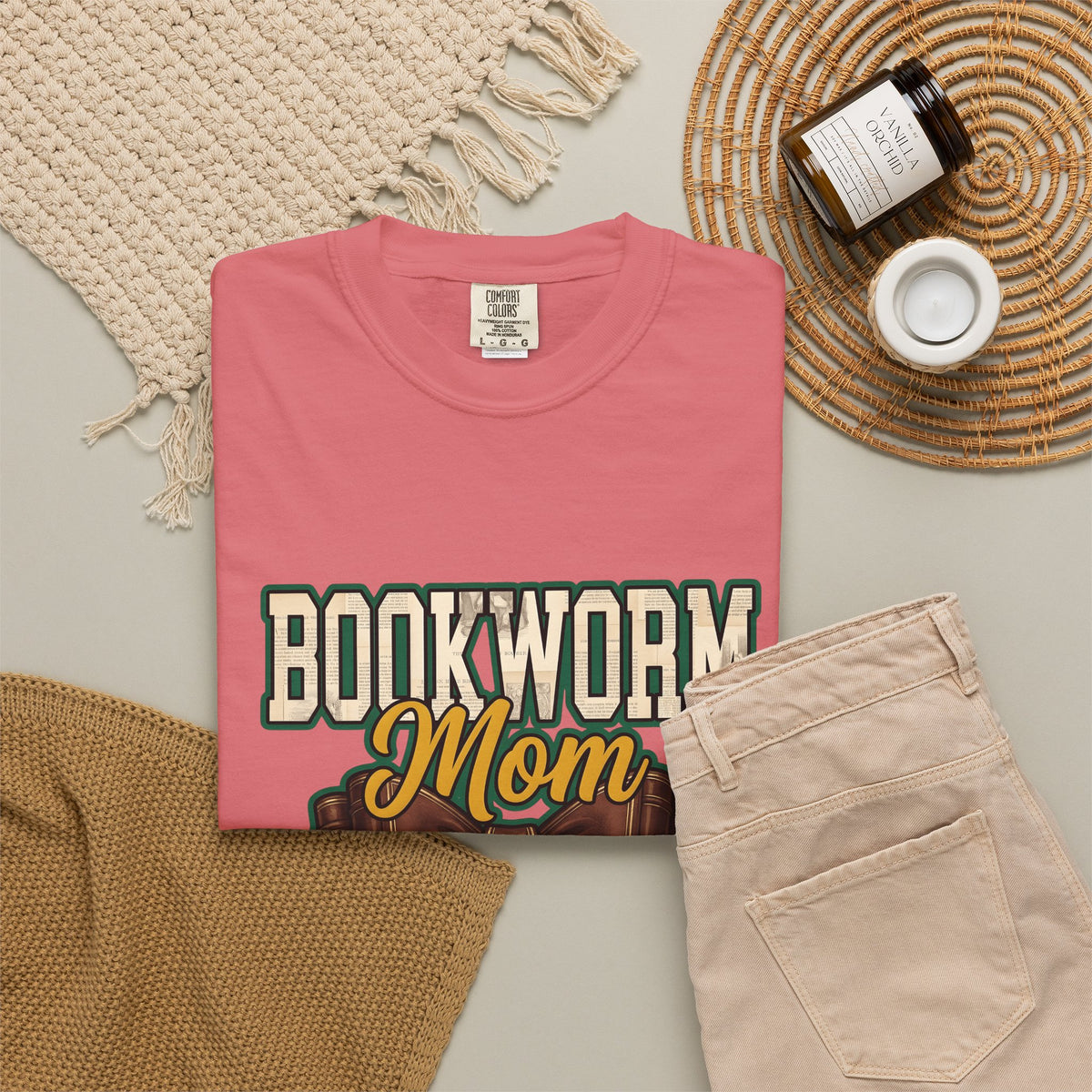 Book Bow T-Shirt Moms Reading Gift Women Bold Graphic T-Shirt Bookmark T-Shirt Mother Fan Graphic Design Book Illustration Retro Stacked Books