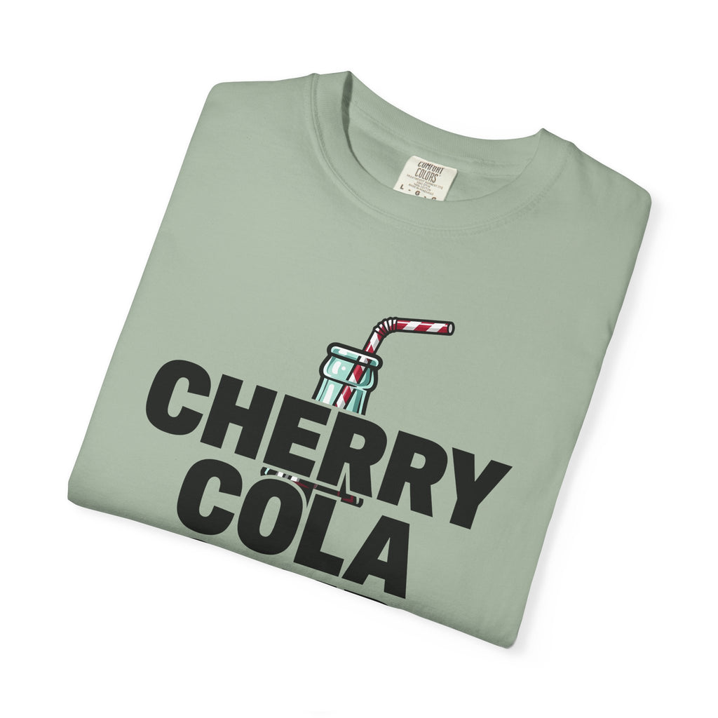 Soda Bottle T-Shirt Drinks Vintage Gift Women Bold T-Shirt Bottle T-Shirt Beverage Fan Graphic Design Retro Striped Straw T-Shirt