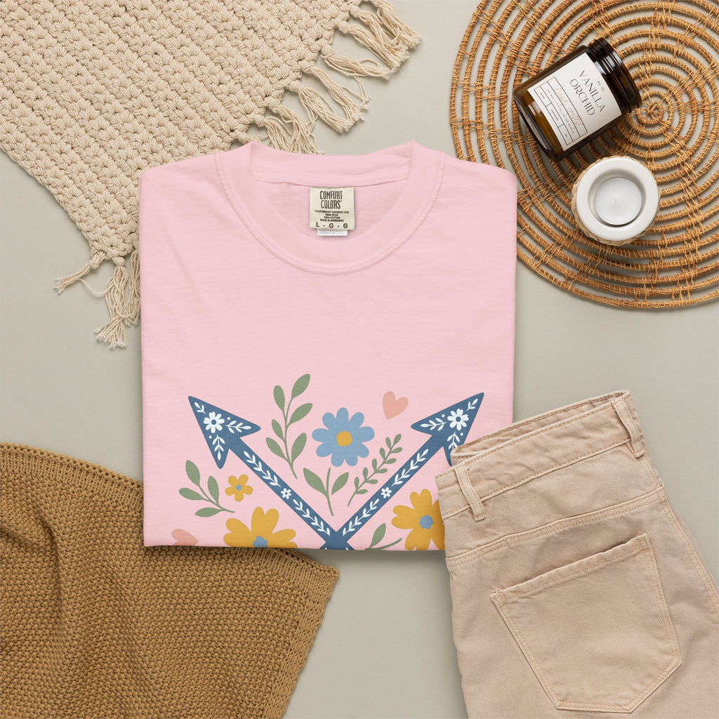 Crossed Arrows T-Shirt Cowgirl Country Gift Women Folk T-Shirt Quivers T-Shirt Rodeo Fan Quilt Design Southwestern Wildflowers T-Shirt