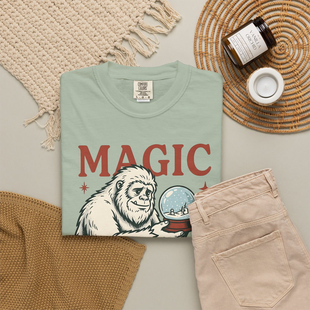 Sasquatch Penguin T-Shirt Christmas Frost Gift Women Antique T-Shirt Bigfoot T-Shirt Xmas Fan Vintage T-Shirt Frosty Graphic Throwback Snow Ball