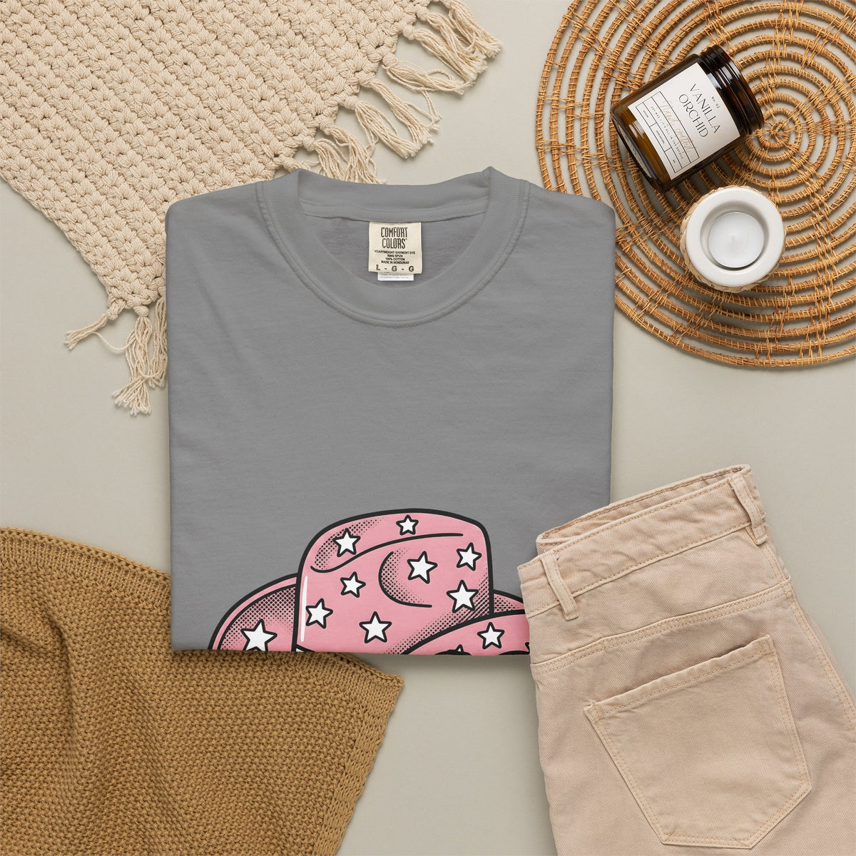 Cowboy Hat T-Shirt Cute Cowgirl Gift Women Comic T-Shirt Stetson T-Shirt Adorable Fan Cartoon T-Shirt Rodeo Graphic Vintage Heart Glasses T-Shirt