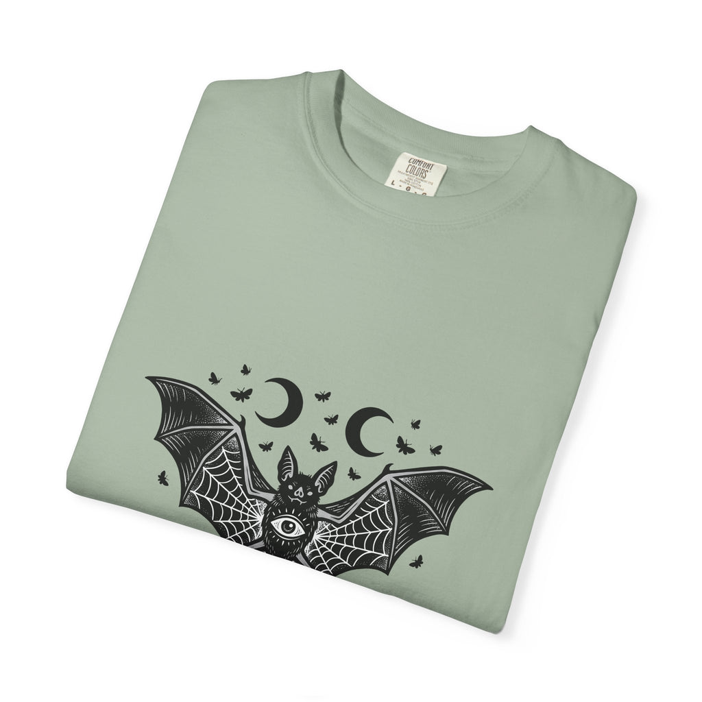 Bat Illustration T-Shirt Boho Chic Witchcraft Gift Women Spooky T-Shirt Flying Fox T-Shirt Bohemian Fan Creepy T-Shirt Occult Graphic Hand Drawn