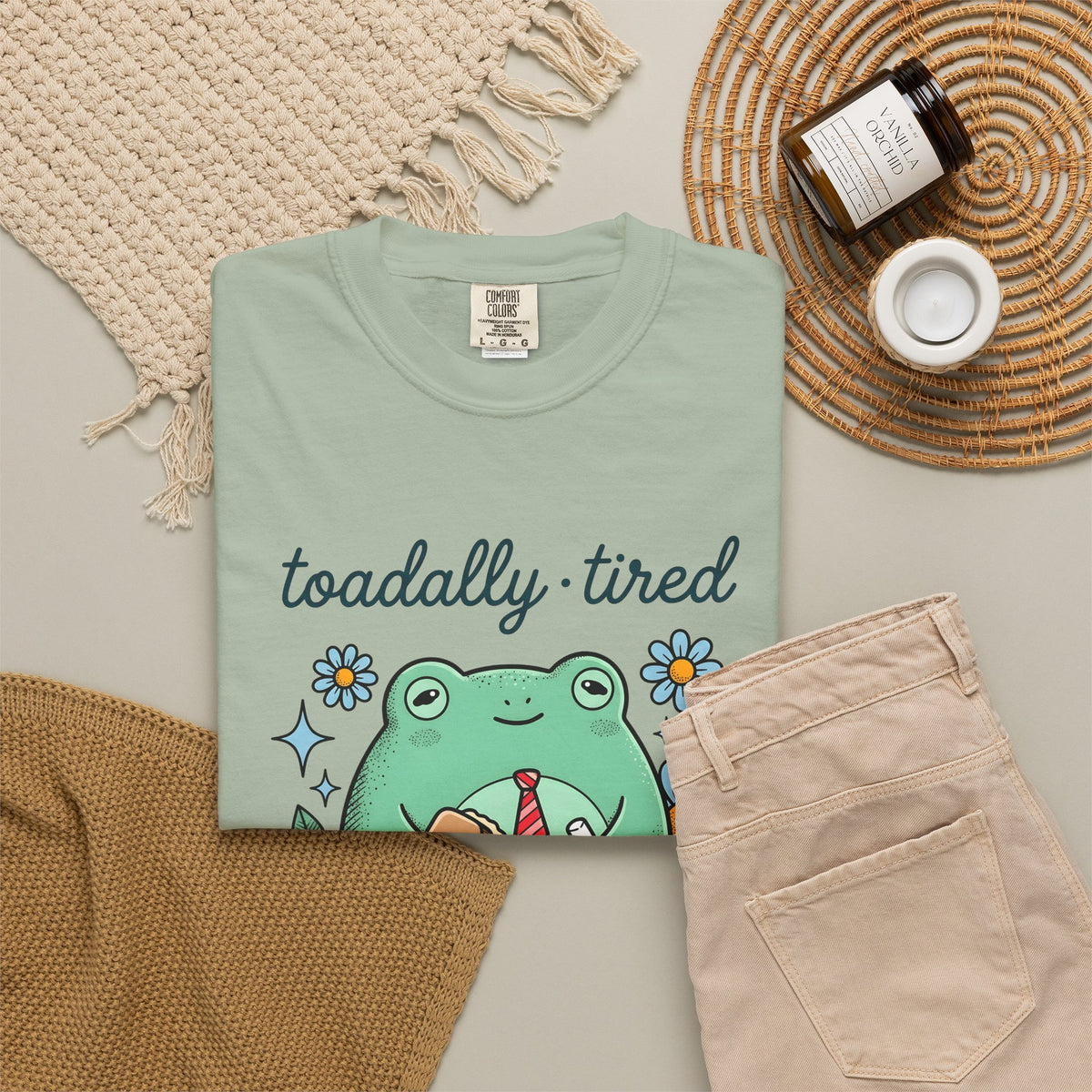 Amphibian Teacher T-Shirt Teachers Gag Gift Women Line Art T-Shirt Frog Teacher T-Shirt Educator Enthusiast Illustration Graphic Drawing