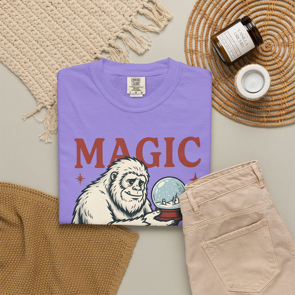 Sasquatch Penguin T-Shirt Christmas Frost Gift Women Antique T-Shirt Bigfoot T-Shirt Xmas Fan Vintage T-Shirt Frosty Graphic Throwback Snow Ball