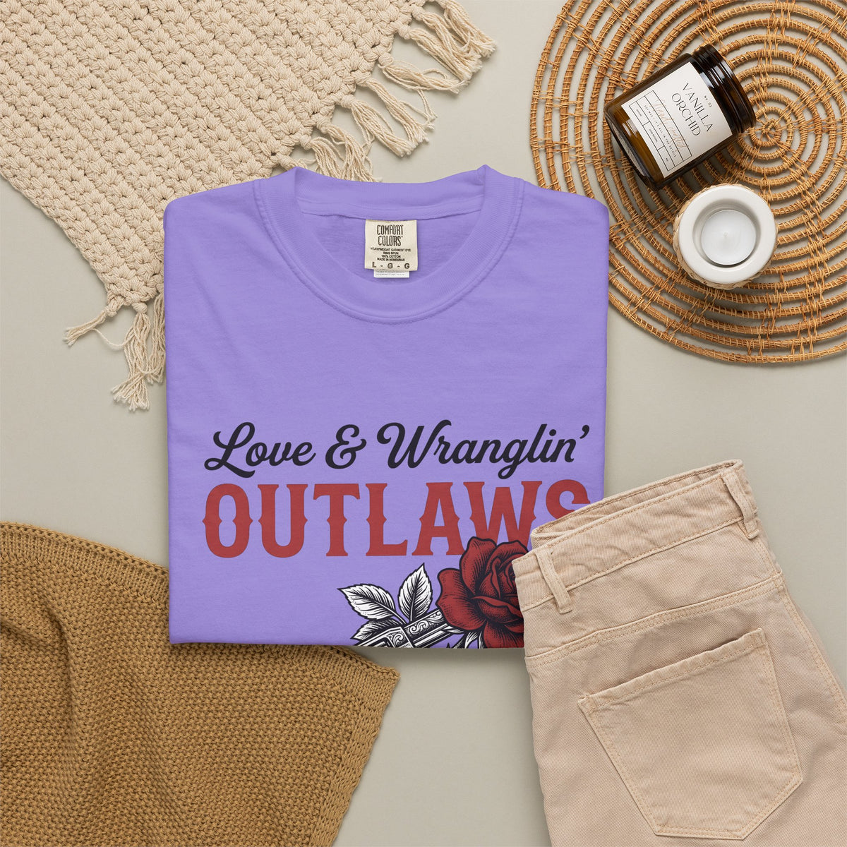 Six Shooter Rose T-Shirt St. Valentine's Day Western Wear Gift Women Antique T-Shirt Rose T-Shirt Valentine Fan Vintage T-Shirt Cowboy Graphic