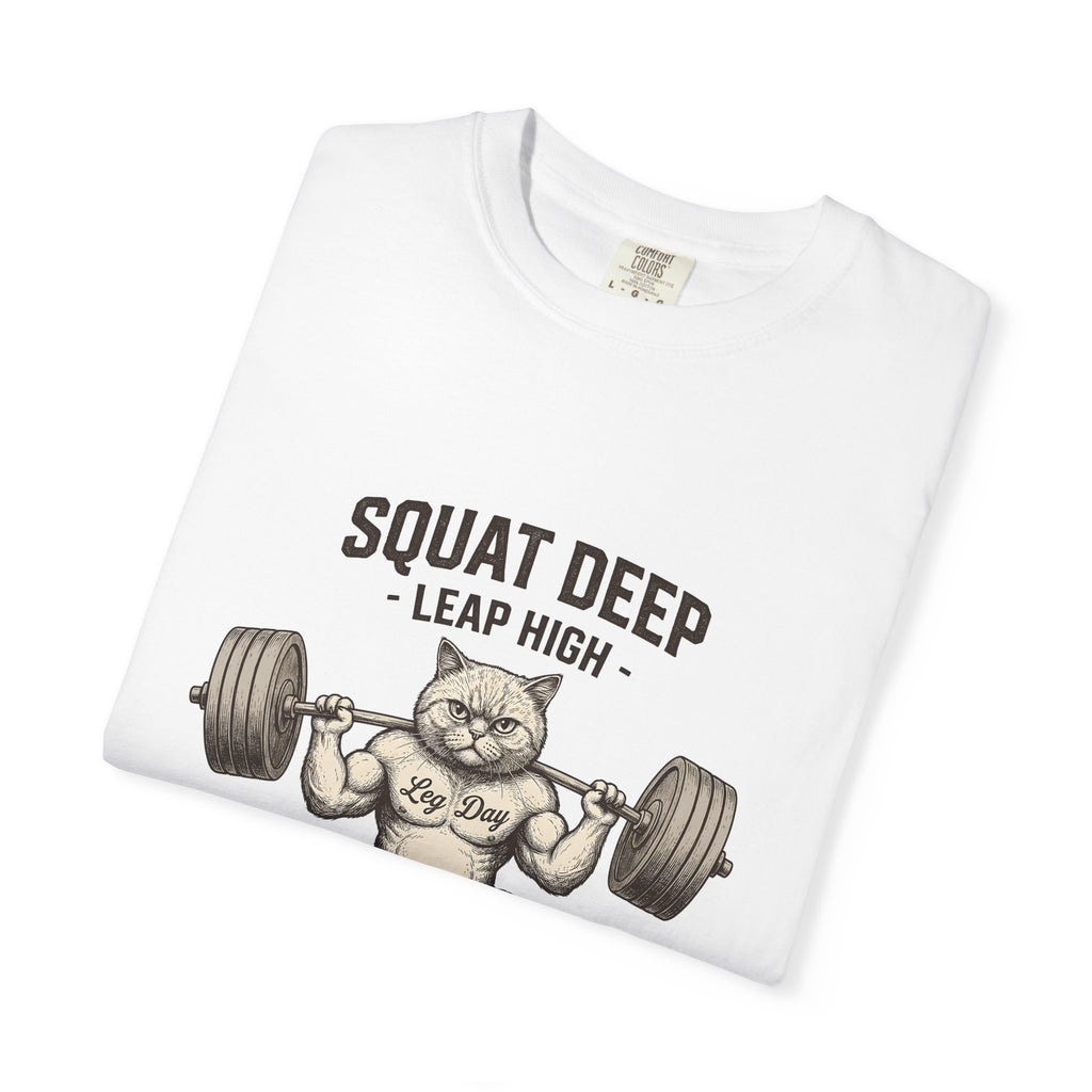 Muscular Cat T-Shirt Cat Fitness Gift Women Vintage T-Shirt Kitty T-Shirt Cat Fan Retro T-Shirt Workout Graphic Hand Drawn Barbell T-Shirt