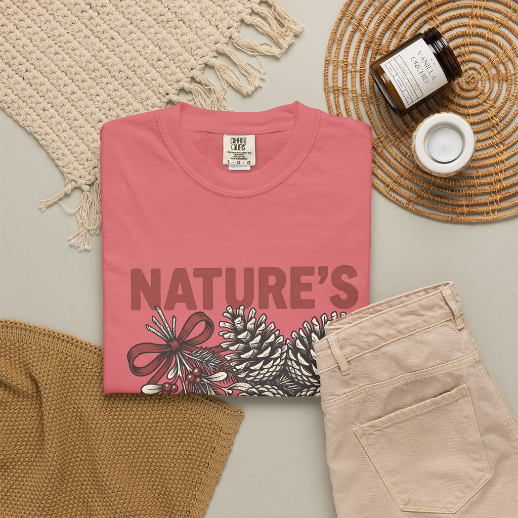 Pinecone Twig T-Shirt Christmas Outdoors Gift Women Retro T-Shirt Branch T-Shirt Xmas Fan Evergreen Graphic T-Shirt Sketch Ribbon T-Shirt