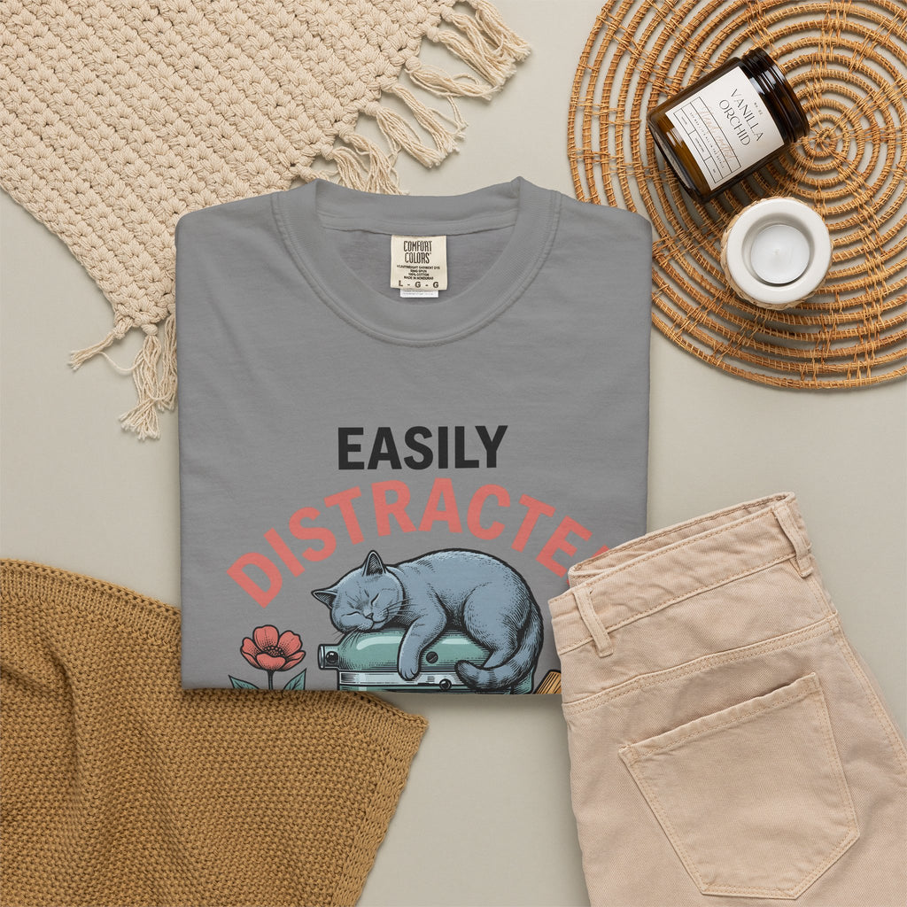 Cat Blender T-Shirt Cat Dessert Gift Women Retro T-Shirt Blender T-Shirt Cat Fan Vintage T-Shirt Pastry Graphic Sketch Blossoms T-Shirt