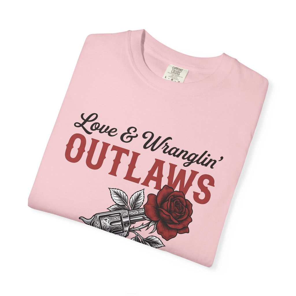 Six Shooter Rose T-Shirt St. Valentine's Day Western Wear Gift Women Antique T-Shirt Rose T-Shirt Valentine Fan Vintage T-Shirt Cowboy Graphic
