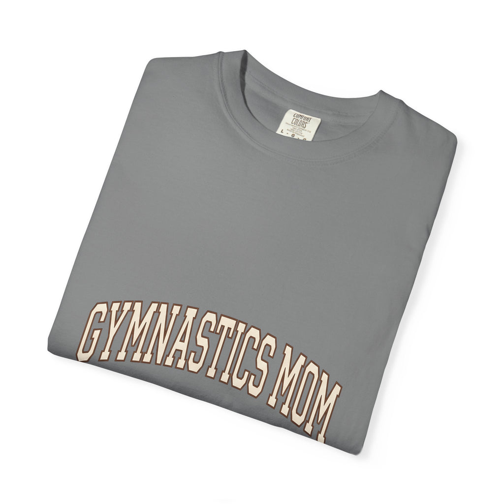 Varsity College Text T-Shirt Moms Team Gift Women Sporty T-Shirt College Lettering T-Shirt Motherhood Fan Athletic T-Shirt Squad Graphic Retro