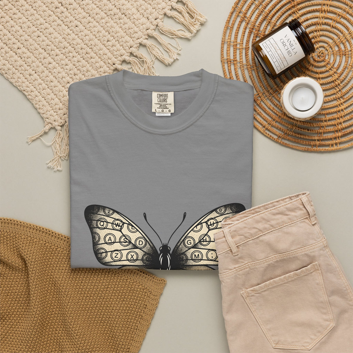 Butterfly Design T-Shirt Moms Environment Gift Women Sketch T-Shirt Butterfly T-Shirt Motherhood Fan Illustration Graphic Cartoon Keyboard Keys