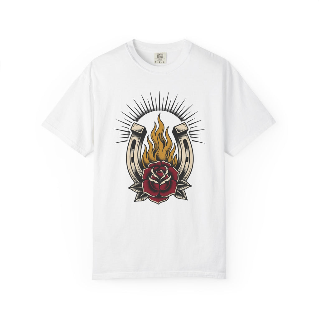 Horseshoe Blaze Rose T-Shirt Cowgirl Ranch Gift Women Classic Tattoo T-Shirt Rose Tattoo T-Shirt Cowgirl Fan Traditional Tattoo T-Shirt Farm