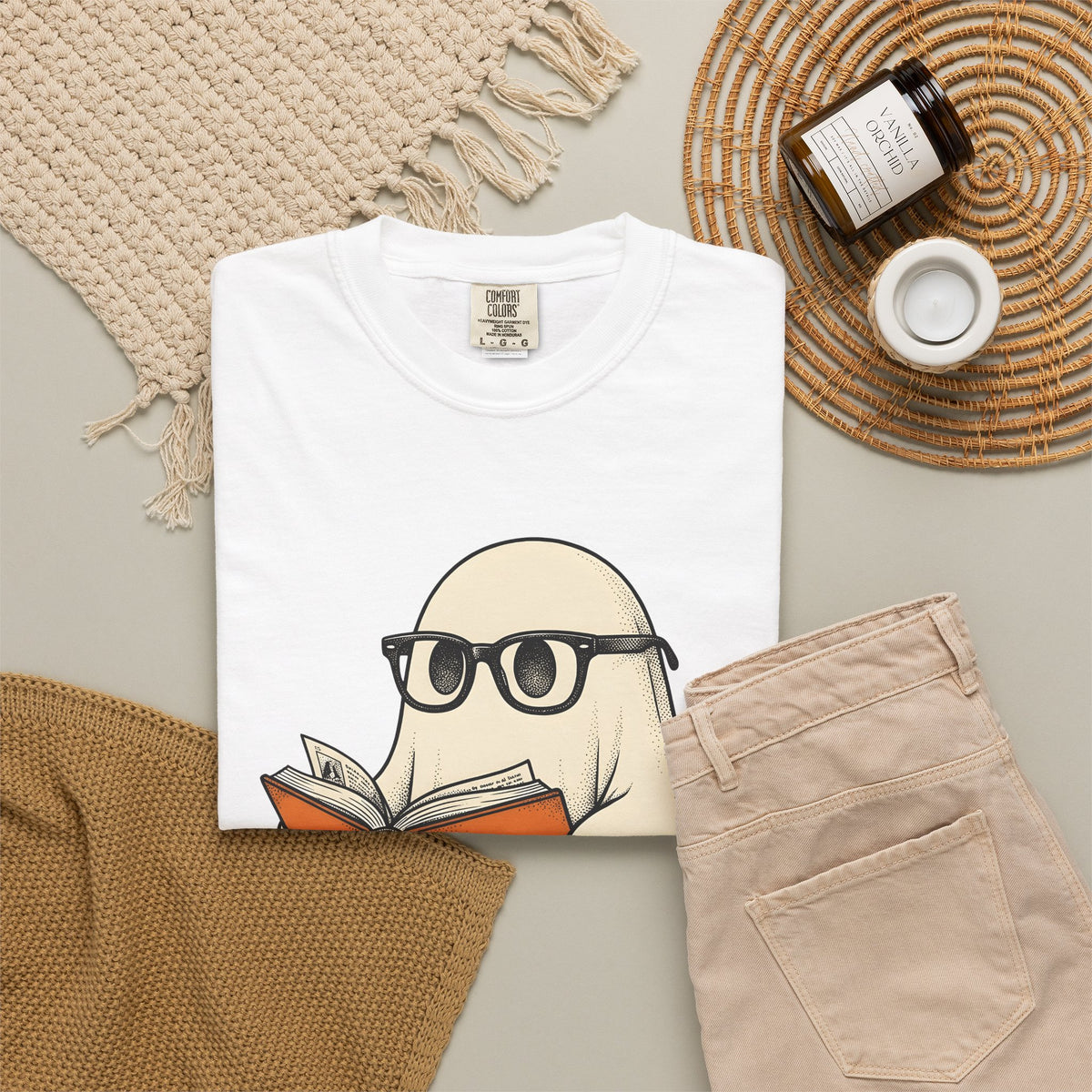 Spirit Reading T-Shirt Halloween Reader Gift Women Comic T-Shirt Clairvoyance T-Shirt Horror Fan Comic Art T-Shirt Fortune Teller Graphic Retro