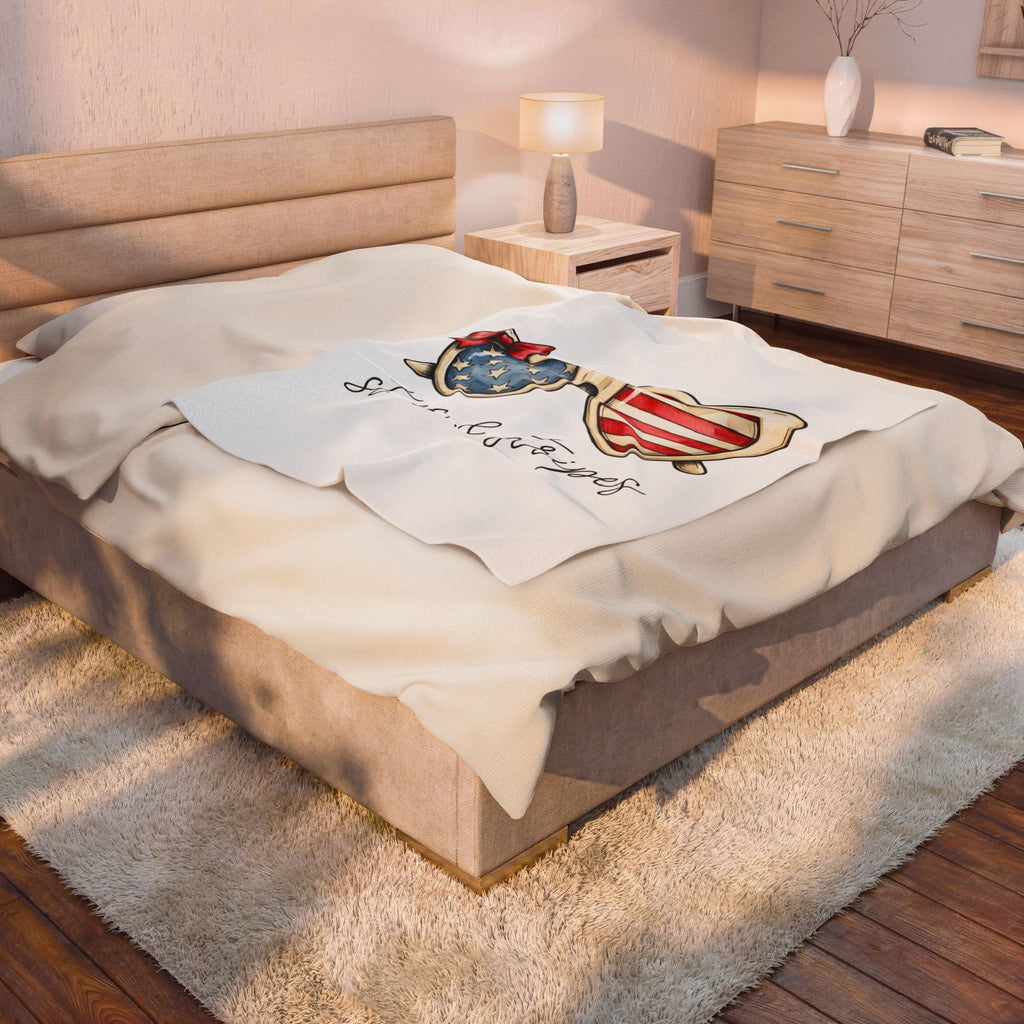 Heart Glasses Blanket 4th Of July Independence Gift Women Gouache Blanket Specs Blanket Patriotic Fan Handpainted Blanket Freedom Graphic Line Art