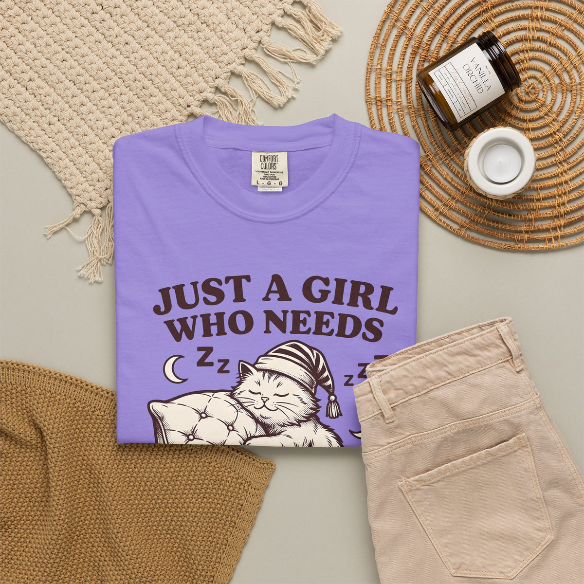 Sleeping Cat T-Shirt Cat Nap Gift Women Vintage T-Shirt Kitten T-Shirt Cat Fan Retro T-Shirt Slumber Graphic Hand Drawn T-Shirt T-Shirt