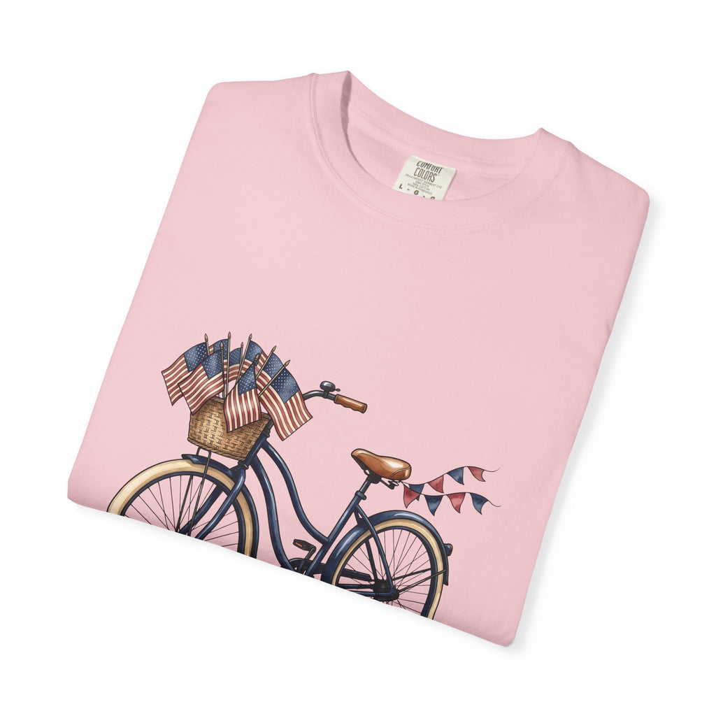 American Bike T-Shirt 4th Of July Vacation Gift Women Cartoon T-Shirt Motorcycle T-Shirt Independence Day Enthusiast Comic T-Shirt Travel Graphic