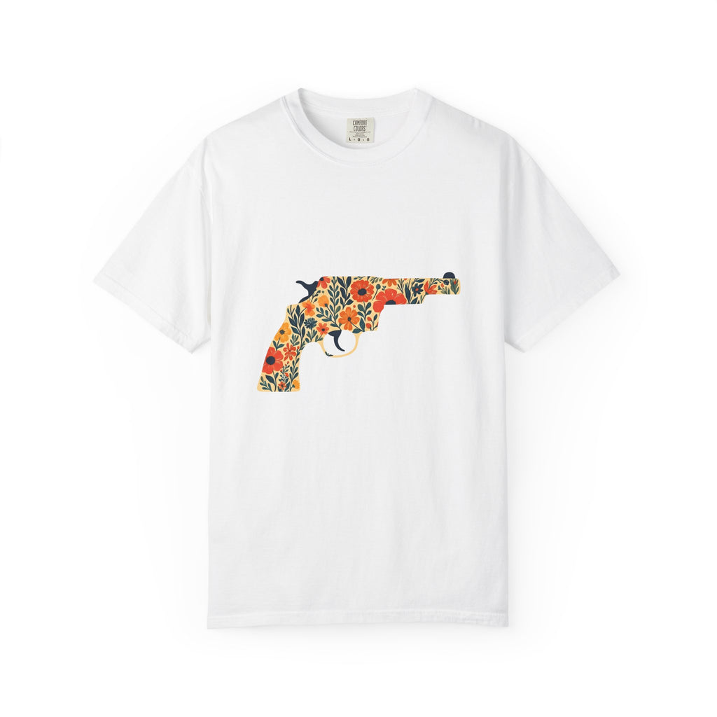 Floral Pistol T-Shirt Cowgirl Western Gift Women Boho T-Shirt Gun T-Shirt Rodeo Fan Hippie T-Shirt Country Graphic Minimal Wildflowers T-Shirt