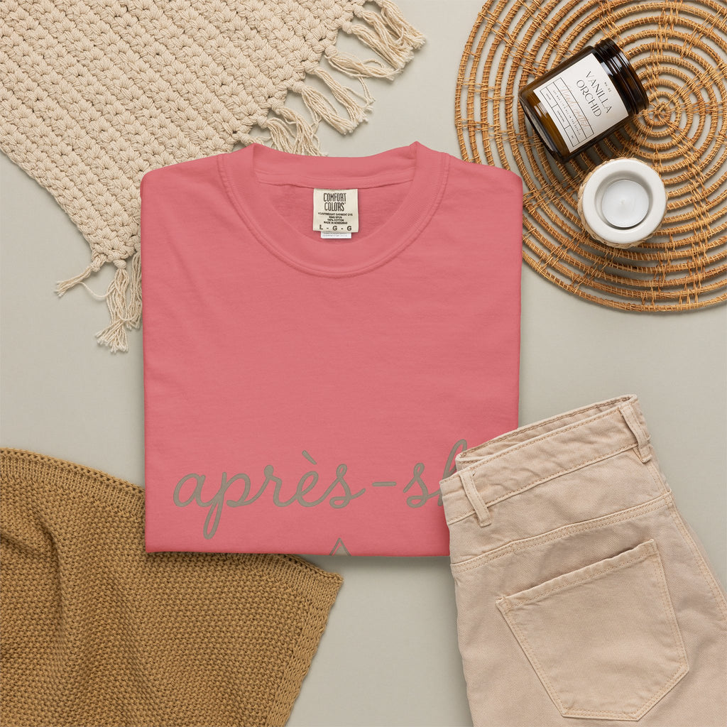 Pine Tree Holiday Freeze Gift Basic Evergreen Christmas Fan Simple Frost Trendy T-Shirt