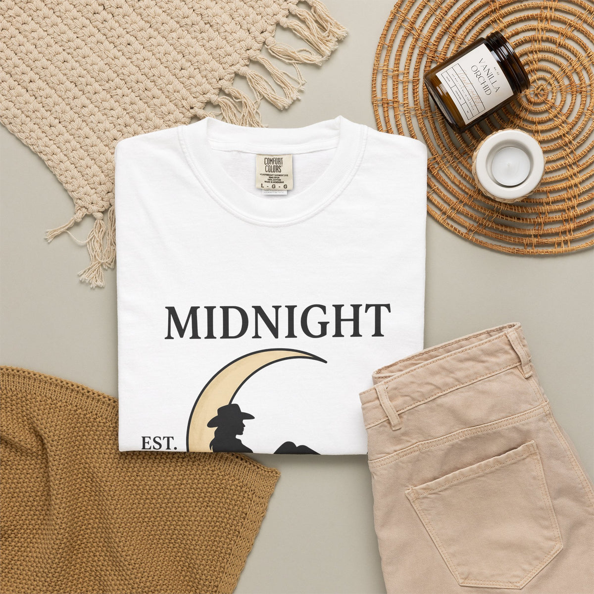 Cowgirl Moon Cowgirl Ranch Gift Cartoon Moonlight Cowgirl Fan Toon Farm Sketch Riding Boots T-Shirt