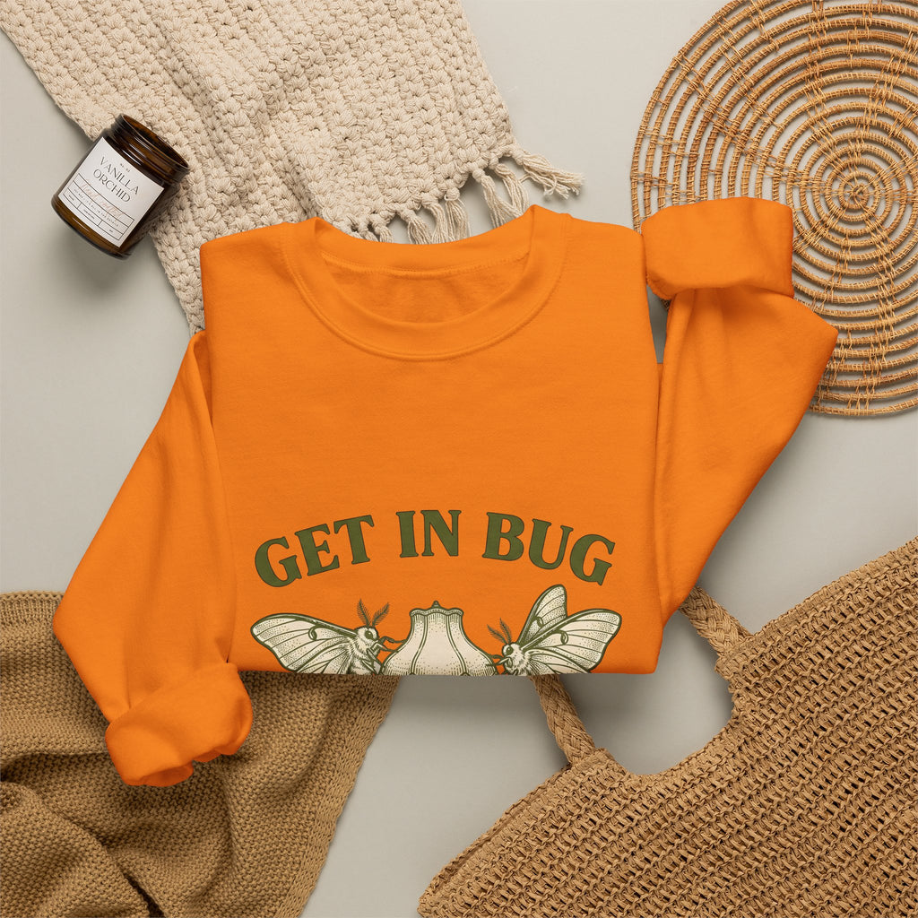 Moth Lantern Sweatshirt Vintage Critter Gift Women Retro Sweatshirt Lantern Sweatshirt Antique Fan Vintage Sweatshirt Creature Graphic Line Art Old-Fashioned