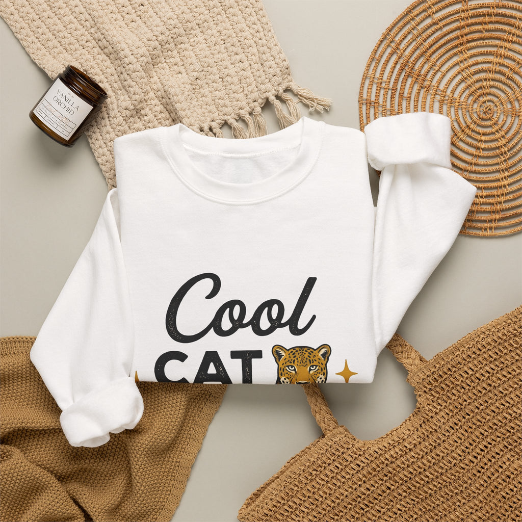 Spotted Cat Sweatshirt Cat Fauna Gift Women Antique Sweatshirt Tabby Cat Sweatshirt Cat Fan Feline Sweatshirt Wildlife Graphic Throwback Twinkles Sweatshirt