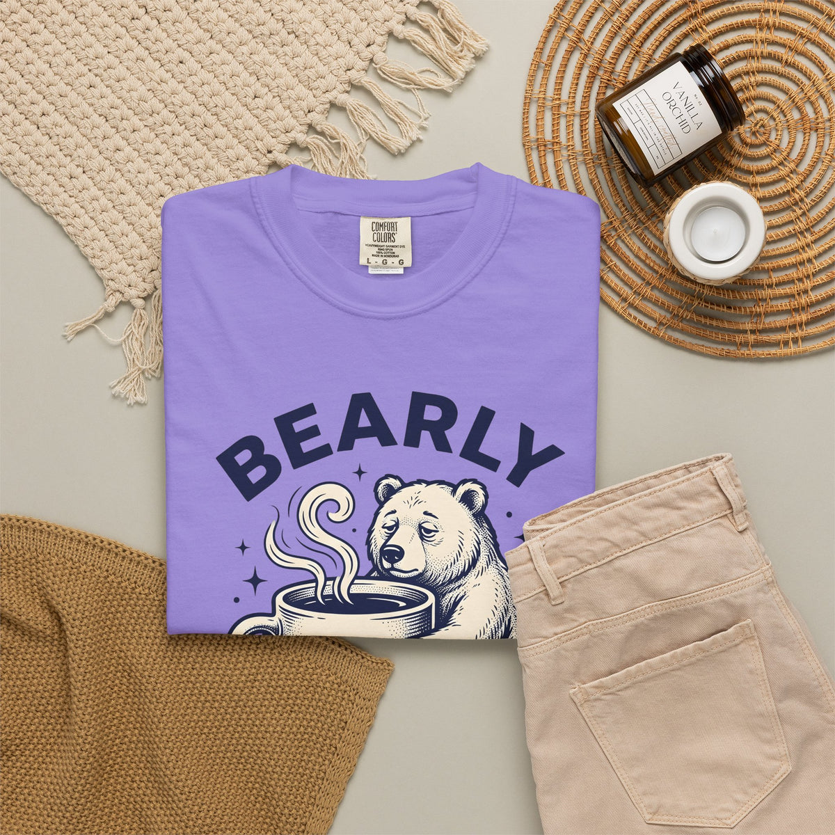 Grizzly Coffee Cup T-Shirt Funny Creatures Gift Women Doodle T-Shirt Coffee T-Shirt T-Shirt Humor Fan Cartoon T-Shirt Beast Graphic Line Art Coffee