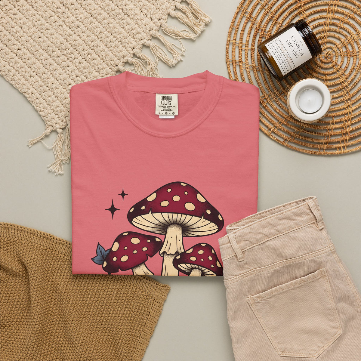 Toadstool Bunch T-Shirt Boho Chic Forest Gift Women Line Art T-Shirt Mushroom T-Shirt Bohemian Fan Minimalist T-Shirt Woods Graphic Rustic Creeper