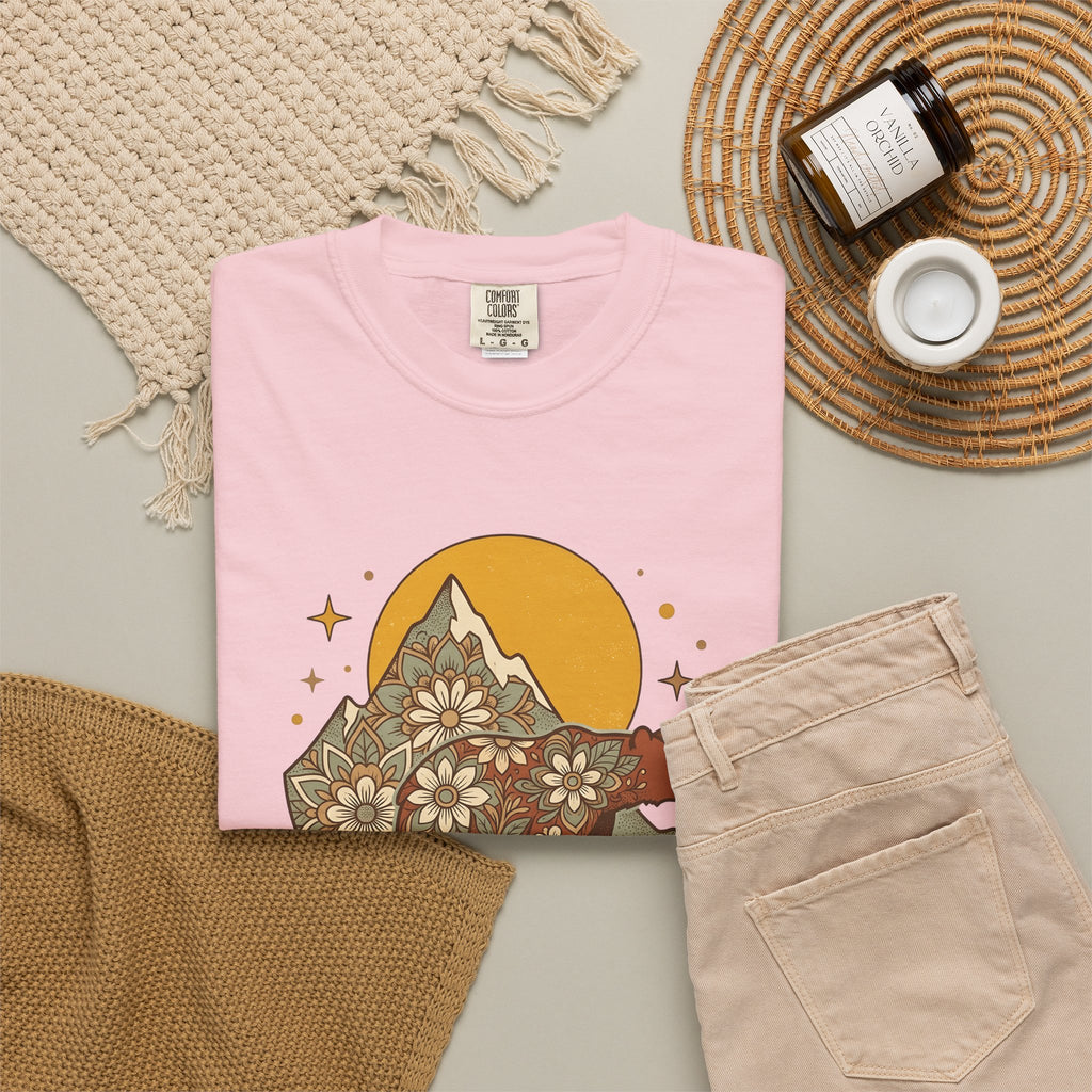 Flower Bear T-Shirt Boho Chic Outdoors Gift Women Hippie T-Shirt Teddy Bear T-Shirt Bohemian Fan Psychedelic T-Shirt Nature Graphic Retro Hill