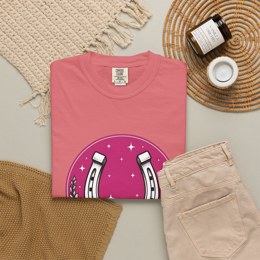 Horseshoe Blossom T-Shirt Cowgirl Ranch Gift Women Hippie T-Shirt Texas Wildflower T-Shirt Rodeo Fan Western T-Shirt Farm Graphic Antique Twinkle