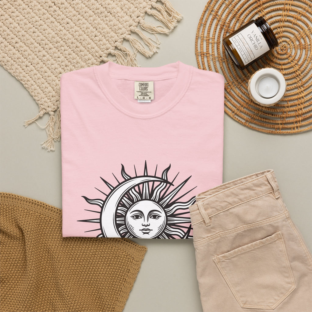 Sun Moon Boho Chic Astrology Gift Sketch Celestial Body Bohemian Enthusiast Drawing Astrology T-Shirt