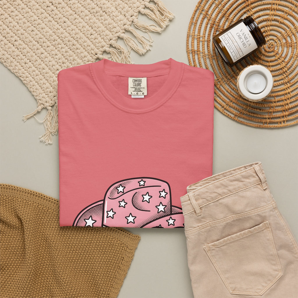 Cowboy Hat T-Shirt Cute Cowgirl Gift Women Comic T-Shirt Stetson T-Shirt Adorable Fan Cartoon T-Shirt Rodeo Graphic Vintage Heart Glasses T-Shirt