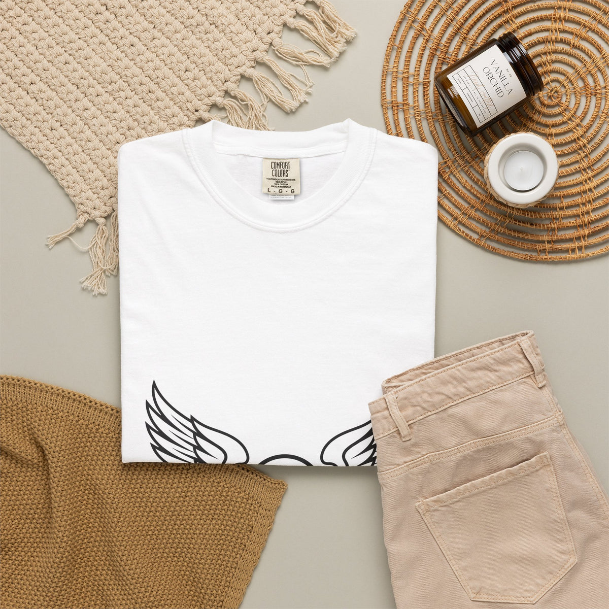 Winged Eye T-Shirt Cute Mythical Gift Women Outline Drawing T-Shirt Eye Symbol T-Shirt Adorable Fan Symbolic T-Shirt Magical Graphic Basic Wings
