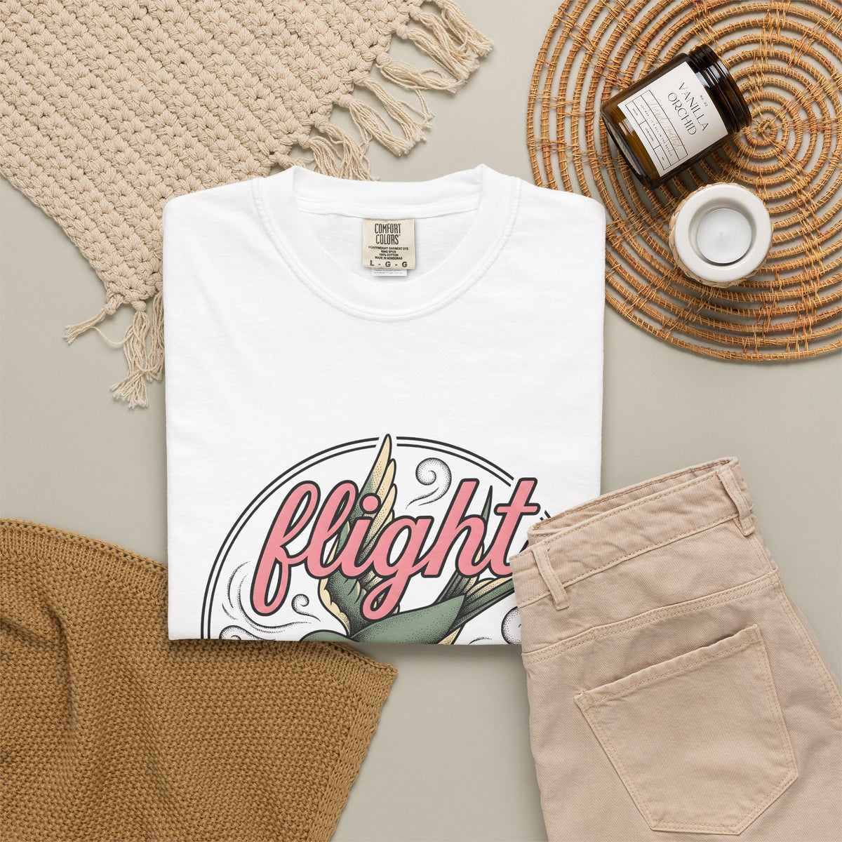 Cute Bird Confection T-Shirt Desserts Sweets Gift Women Old School T-Shirt Pastry T-Shirt Treat Fan Vintage T-Shirt Candy Graphic Line Art Twists