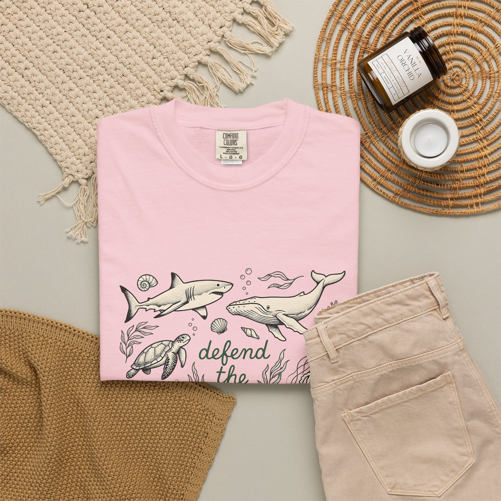 Sea Creatures T-Shirt Ocean Wildlife Gift Women Sketch T-Shirt Marine Life T-Shirt Marine Fan Oceanic T-Shirt Wildlife Graphic Retro Kelp T-Shirt