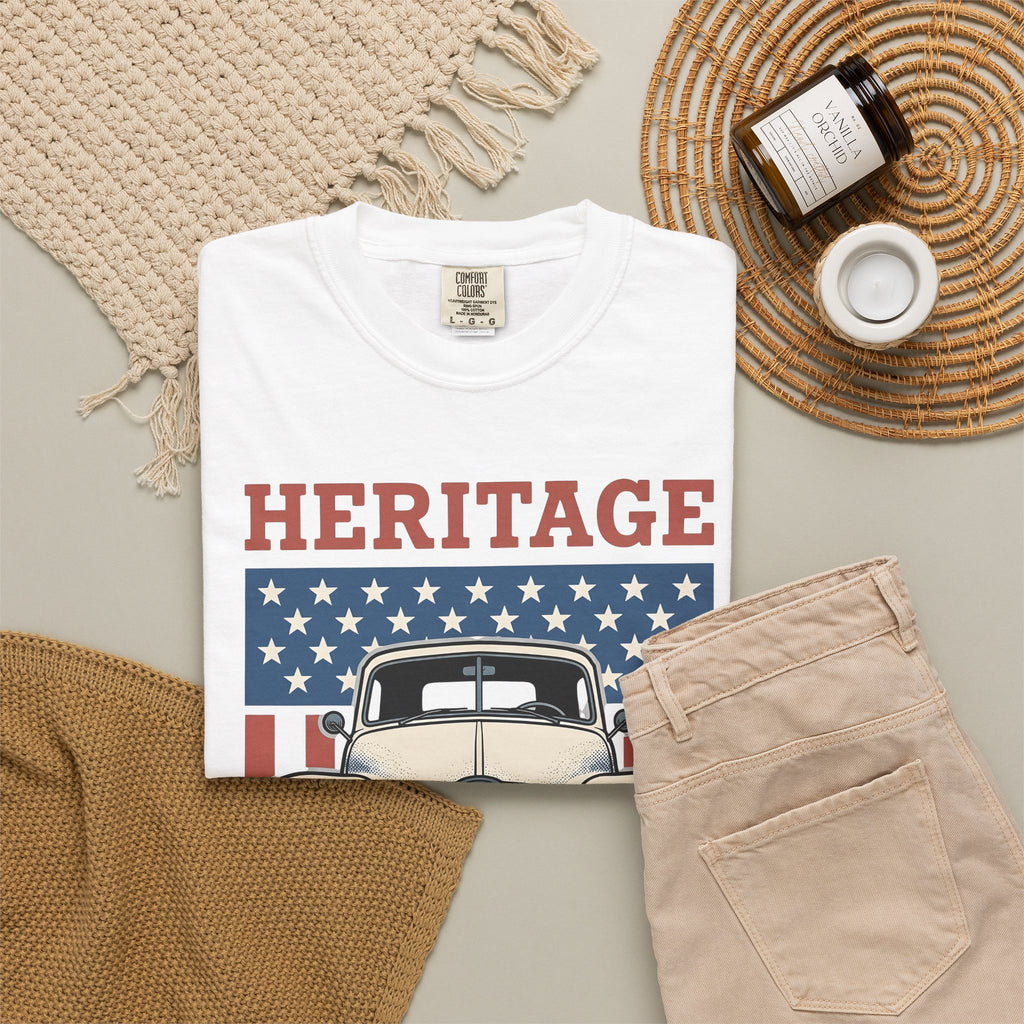 Antique Lorry T-Shirt America Liberty Gift Women Retro T-Shirt Truck T-Shirt Patriot Enthusiast Vintage T-Shirt Freedom Graphic Line Art Flag