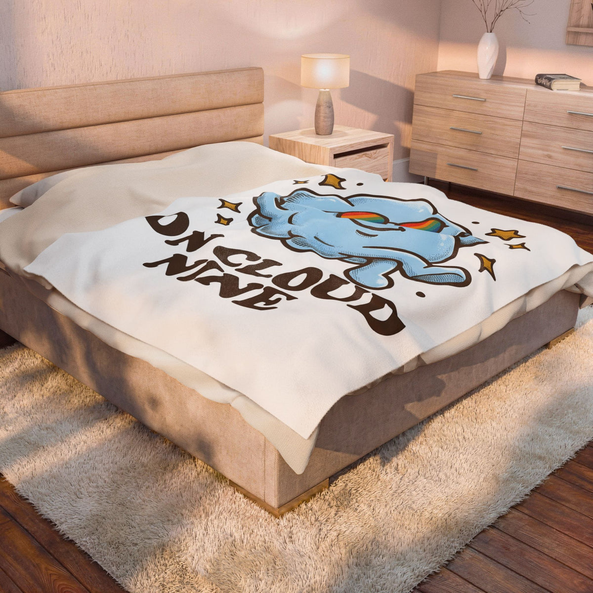 Smiling Cloud Boho Chic Inspiration Gift Comic Cloud Hippie Fan Cartoon Motivational Vintage Blanket