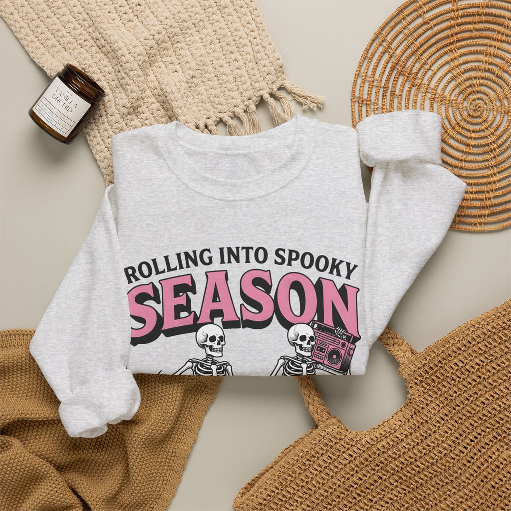 Skull Roller Skate Sweatshirt Halloween Celebration Gift Women Vintage Sweatshirt Roller Skating Sweatshirt Spooky Fan Retro Sweatshirt