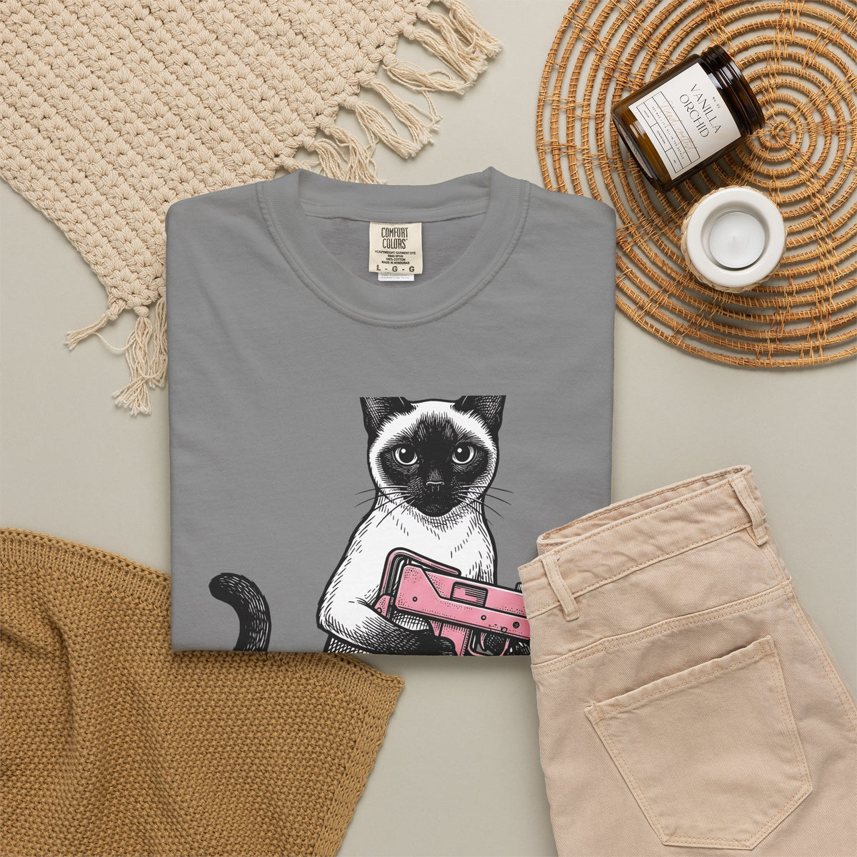 Siamese Cat T-Shirt Cat Humor Gift Women Hand Drawn T-Shirt Siamese T-Shirt Feline Fan Illustrated Graphic T-Shirt Vintage Toy Gun T-Shirt