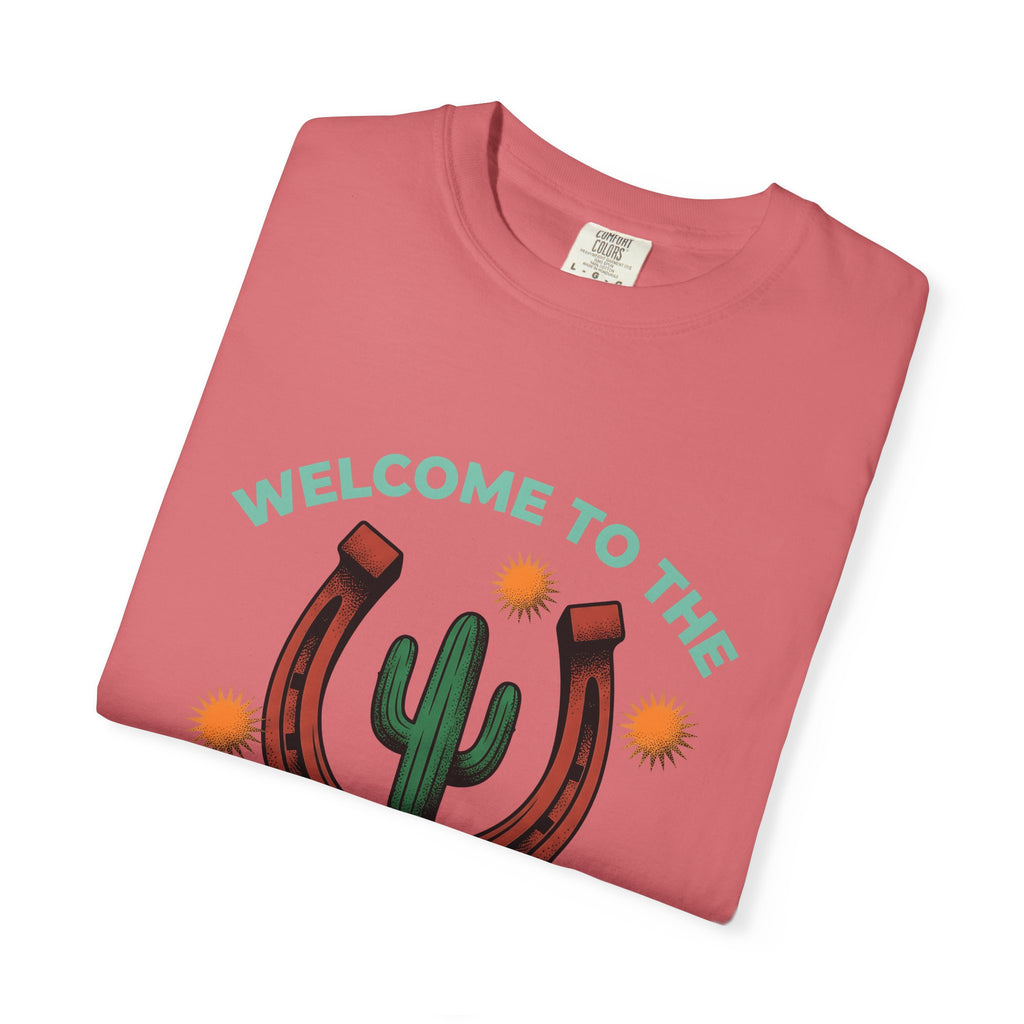 Green Horseshoe T-Shirt Cowgirl Farming Gift Women Folk T-Shirt Lucky Charm T-Shirt Rancher Fan Primitive T-Shirt Agricultural Graphic Old School