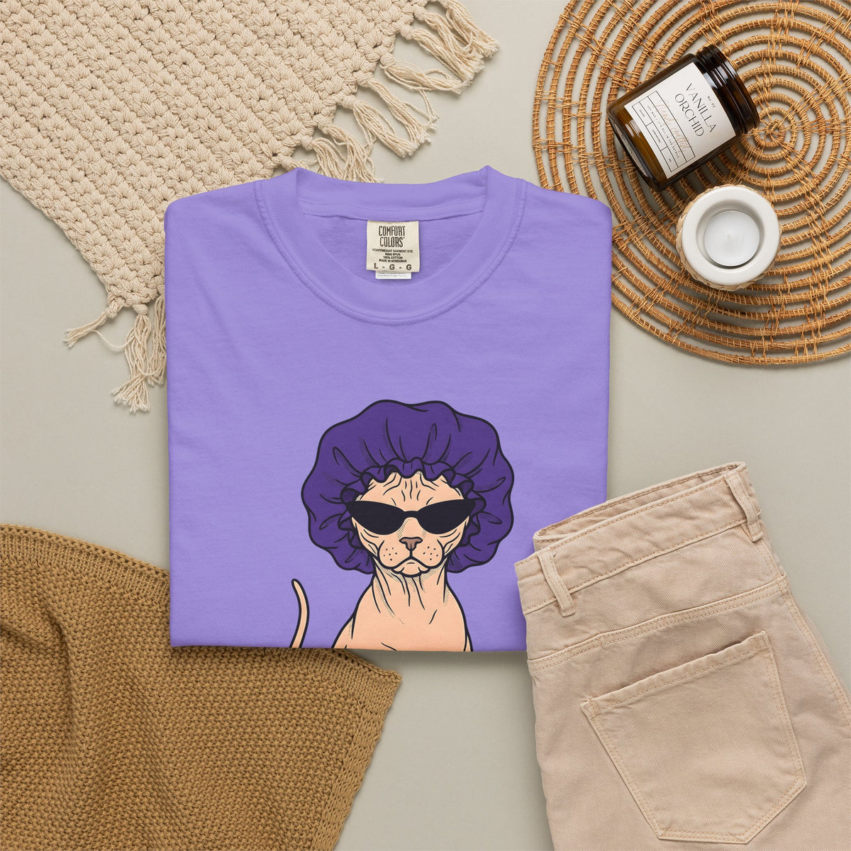 Hairless Cat T-Shirt Cat Creature Gift Women Illustration T-Shirt Sphynx T-Shirt Cat Fan Drawing T-Shirt Monster Graphic Classic Bunny Feet T-Shirt