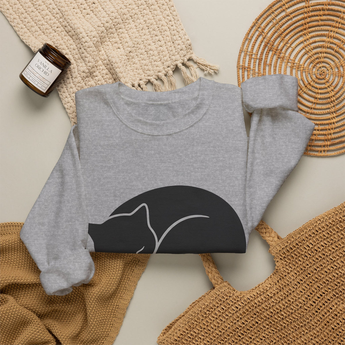 Dozing Feline Sweatshirt Cat Creature Gift Women Geometric Sweatshirt Cat Sweatshirt Kitty Fan Abstract Sweatshirt Beast Graphic Minimalist Claw Sweatshirt