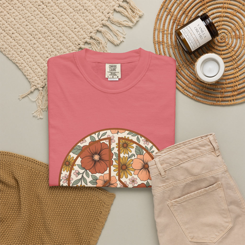 Peace Hand Flower T-Shirt Boho Chic Psychedelic Gift Women Folk T-Shirt Peace Sign T-Shirt Hippie Fan Bohemian T-Shirt Trippy Graphic Classic